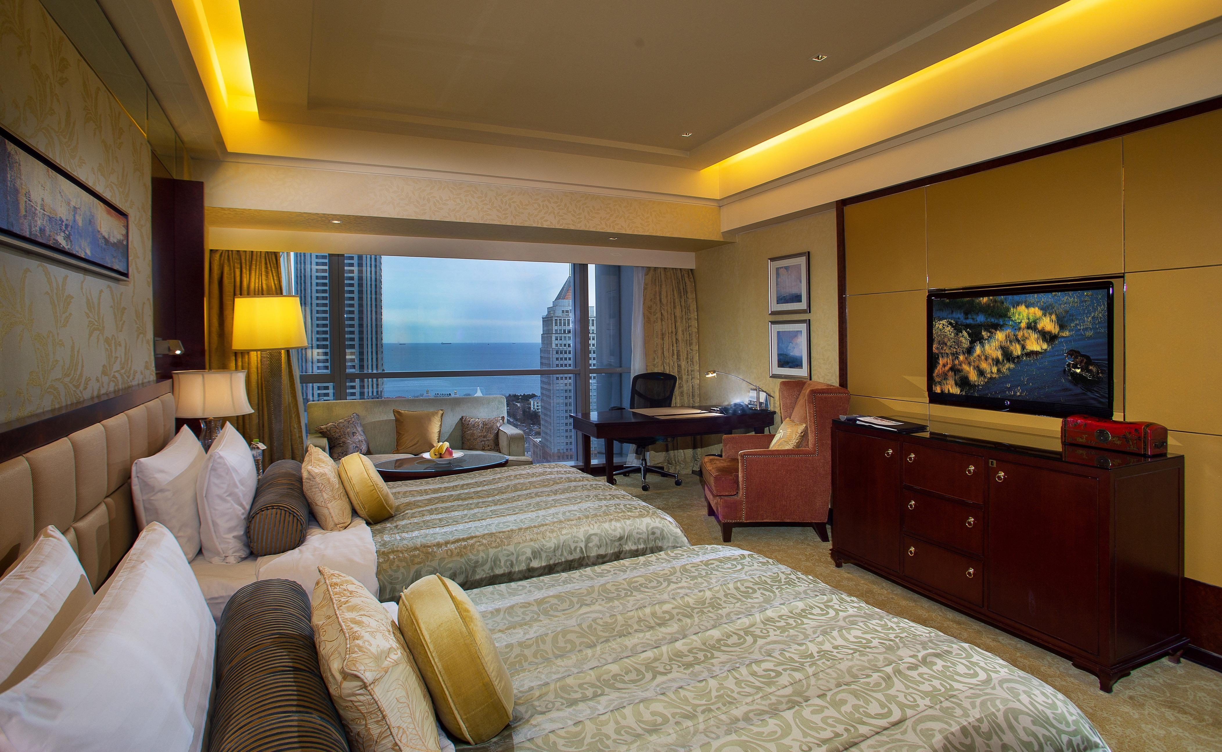 Shangri-La Qingdao - May Fourth Square Exterior photo