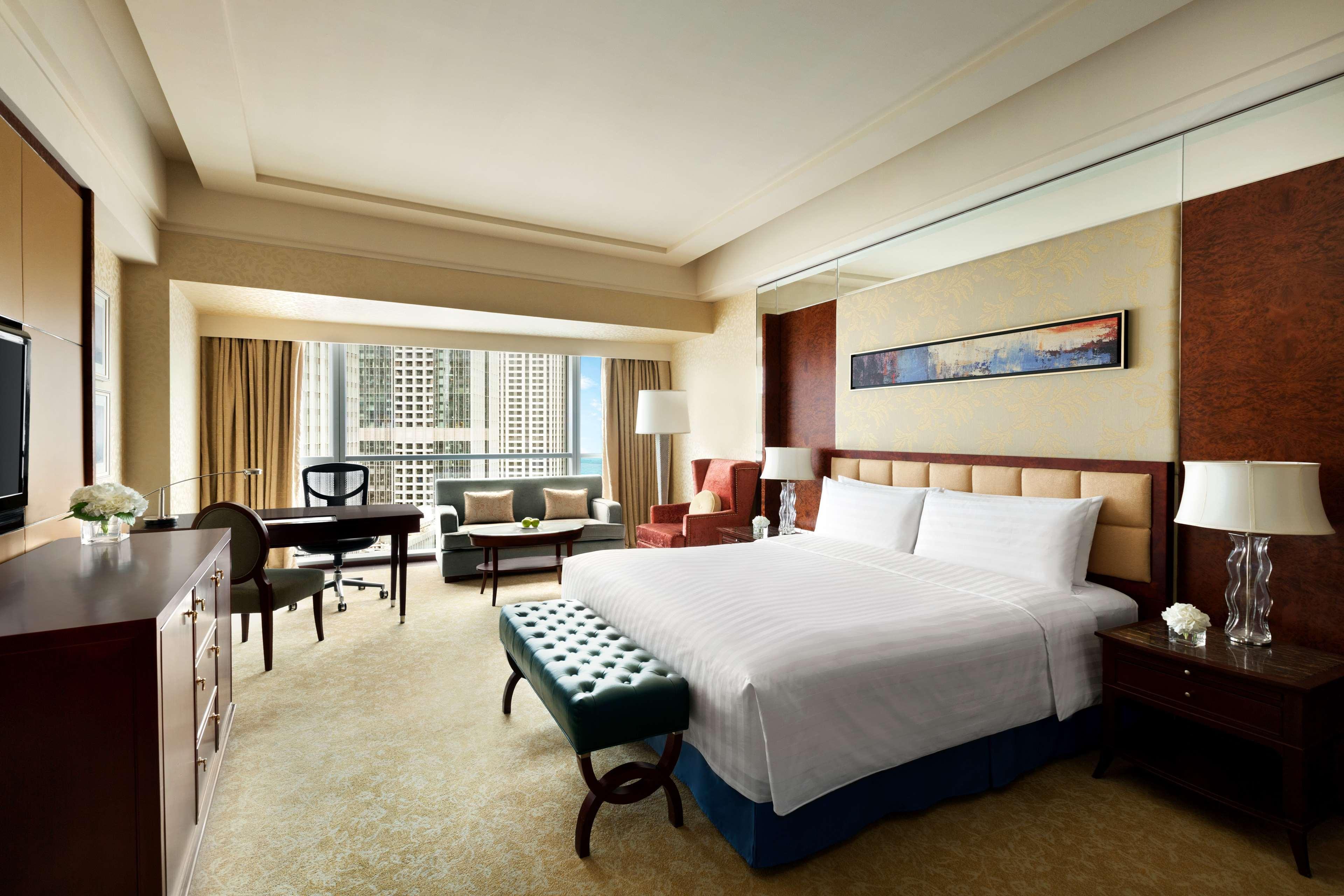 Shangri-La Qingdao - May Fourth Square Exterior photo